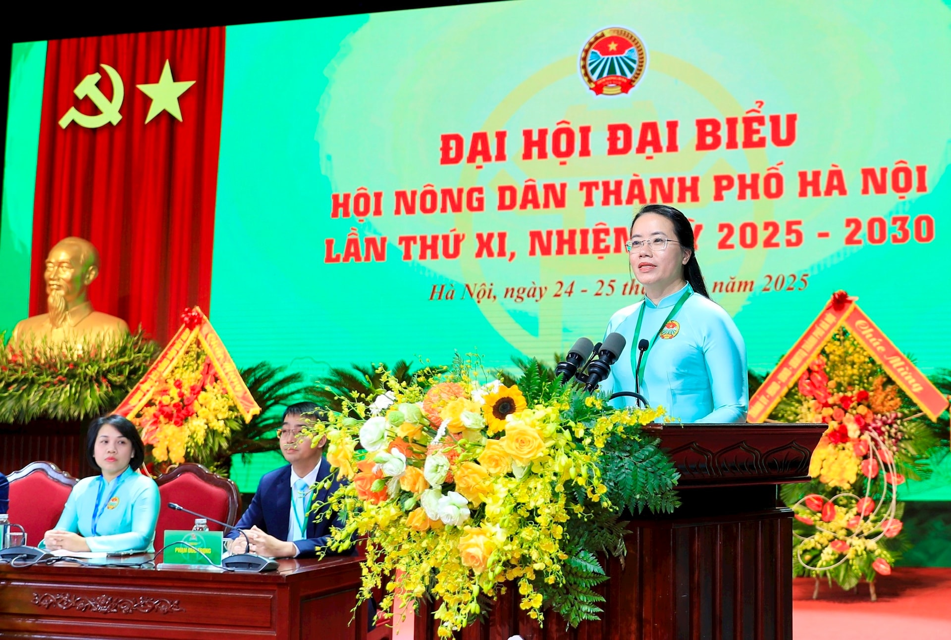 Đại hội đại biểu Hội Nông dân thành phố Hà Nội lần thứ XI, nhiệm kỳ 2025-2030 thành công tốt đẹp- Ảnh 2.
