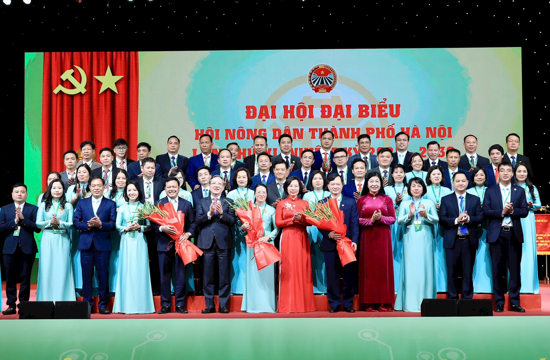 Đại hội đại biểu Hội Nông dân thành phố Hà Nội lần thứ XI, nhiệm kỳ 2025-2030 thành công tốt đẹp- Ảnh 6.