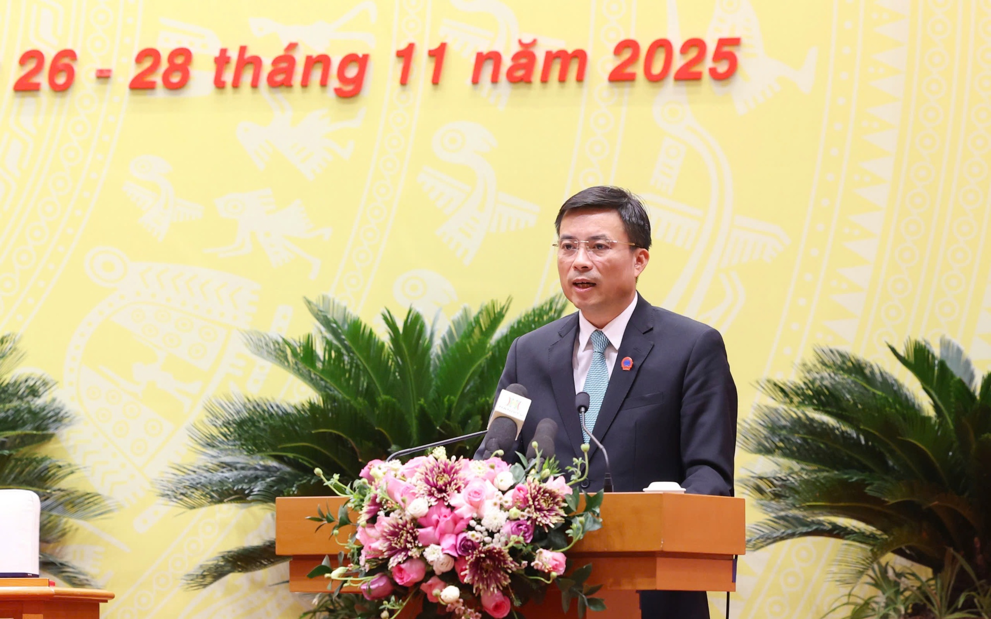 Chánh án Tòa án nhân dân thành phố Hà Nội Nguyễn Xuân Kỳ phát biểu tại Kỳ họp