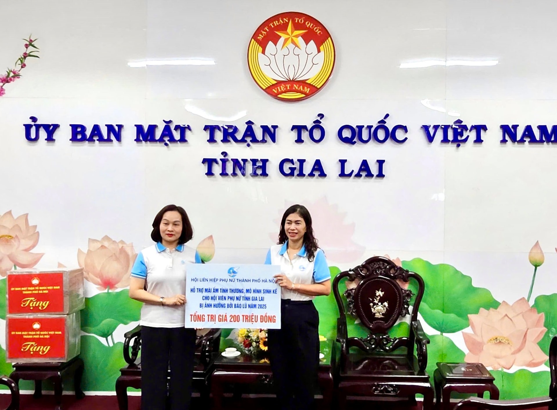 Hà Nội trao 50 tấn hàng hỗ trợ nhân dân tỉnh Gia Lai- Ảnh 4.