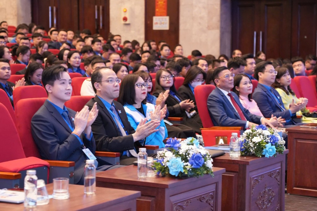 Phiên thứ nhất Đại hội đại biểu Đoàn TNCS Hồ Chí Minh thành phố Hà Nội lần thứ XVII, nhiệm kỳ 2025 - 2030- Ảnh 1.