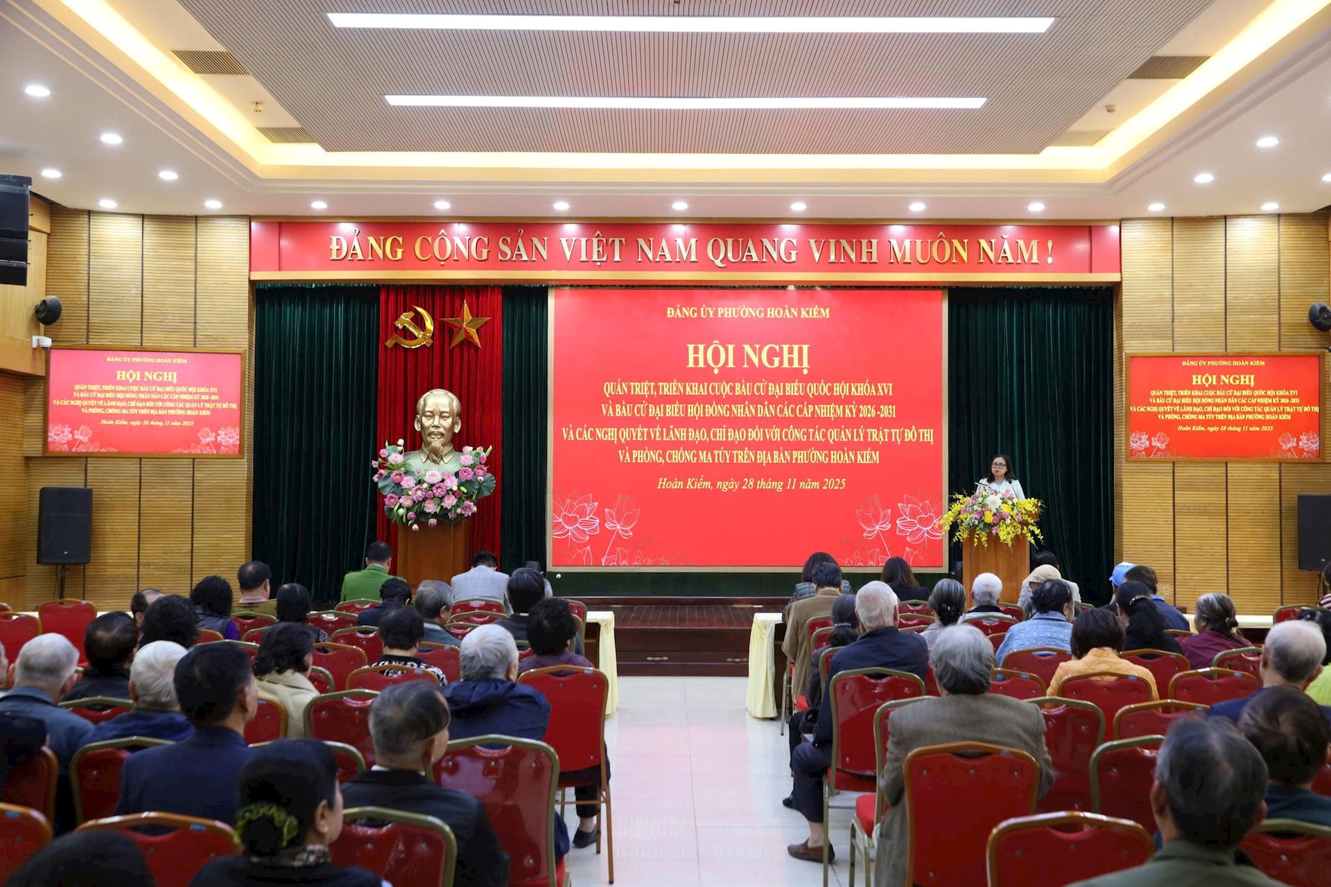 Phường Hoàn Kiếm quán triệt, triển khai các văn bản lãnh đạo, chỉ đạo cuộc bầu cử- Ảnh 1.