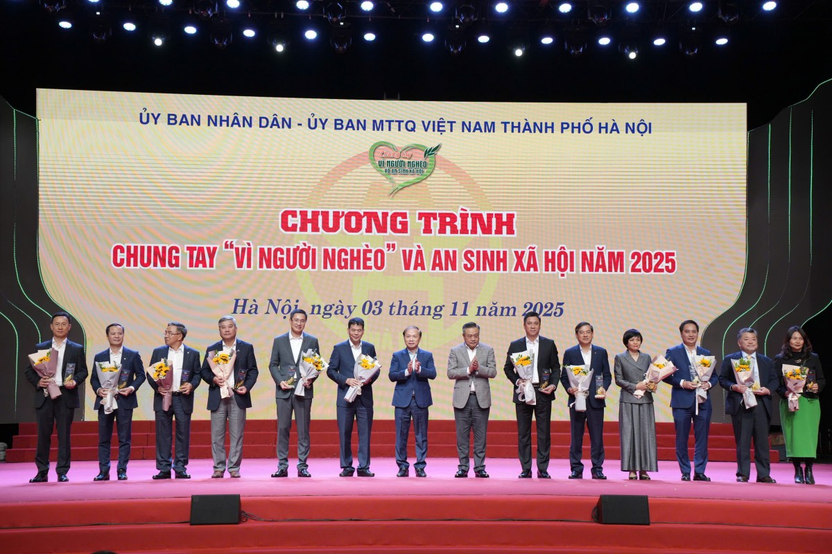 Hà Nội tiếp nhận hơn 93 tỷ đồng chung tay vì người nghèo và an sinh xã hội năm 2025- Ảnh 5.
