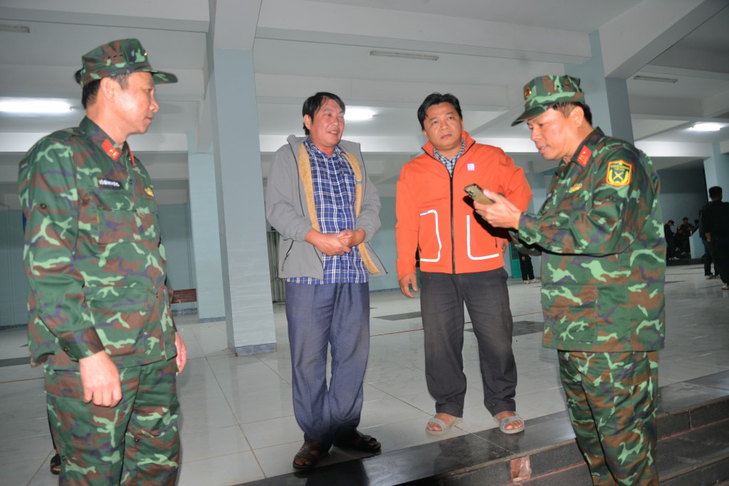 Thêm 30 tấn hàng được Bộ Tư lệnh Thủ đô vận chuyển đến đồng bào Gia Lai- Ảnh 2.