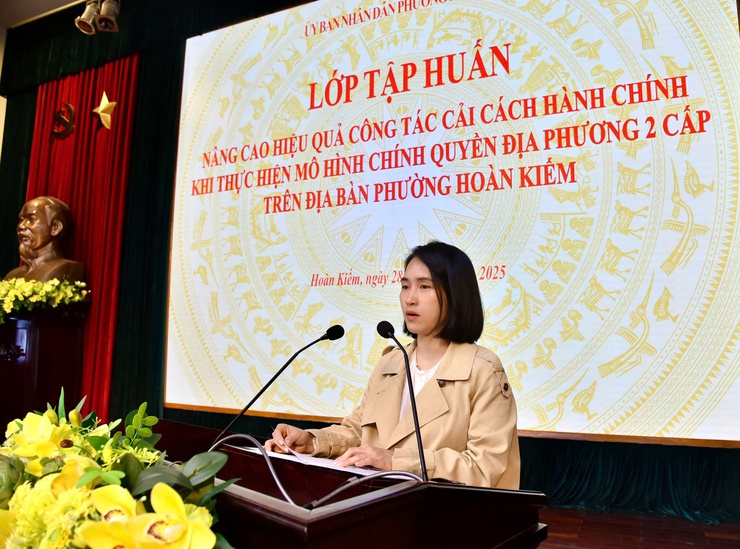 Nâng cao hiệu quả công tác Cải cách hành chính khi thực hiện mô hình chính quyền địa phương 2 cấp trên địa bàn phường - Năm 2025- Ảnh 1.