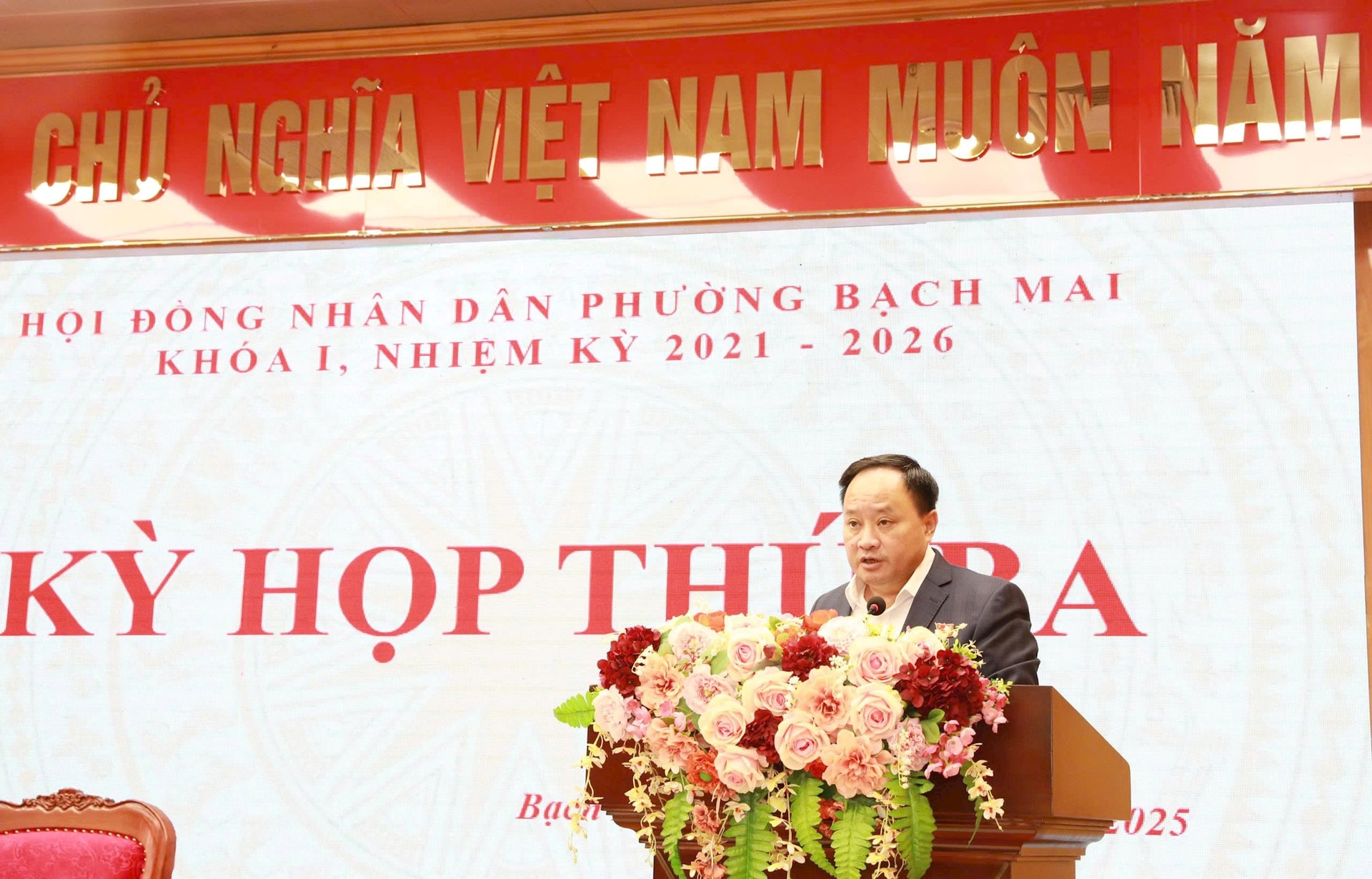 Bach Mai-distriktet: 10 viktiga socioekonomiska utvecklingsmål för 2026 - Foto 1. Phường Bạch Mai: 10 chỉ tiêu chủ yếu phát triển kinh tế-xã hội năm 2026- Ảnh 1.