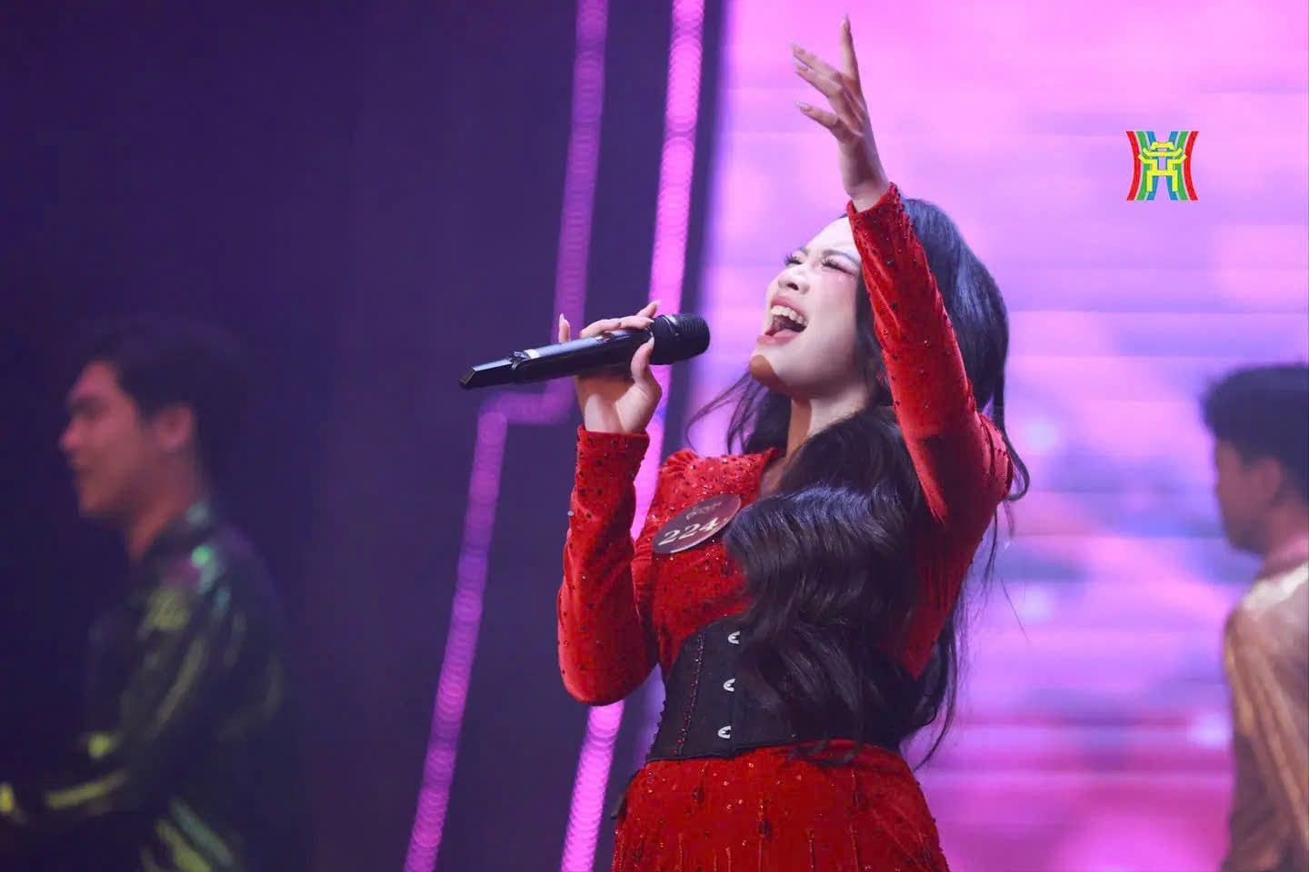 Chung kết Cuộc thi Tiếng hát Hà Nội 2025- Ảnh 4.