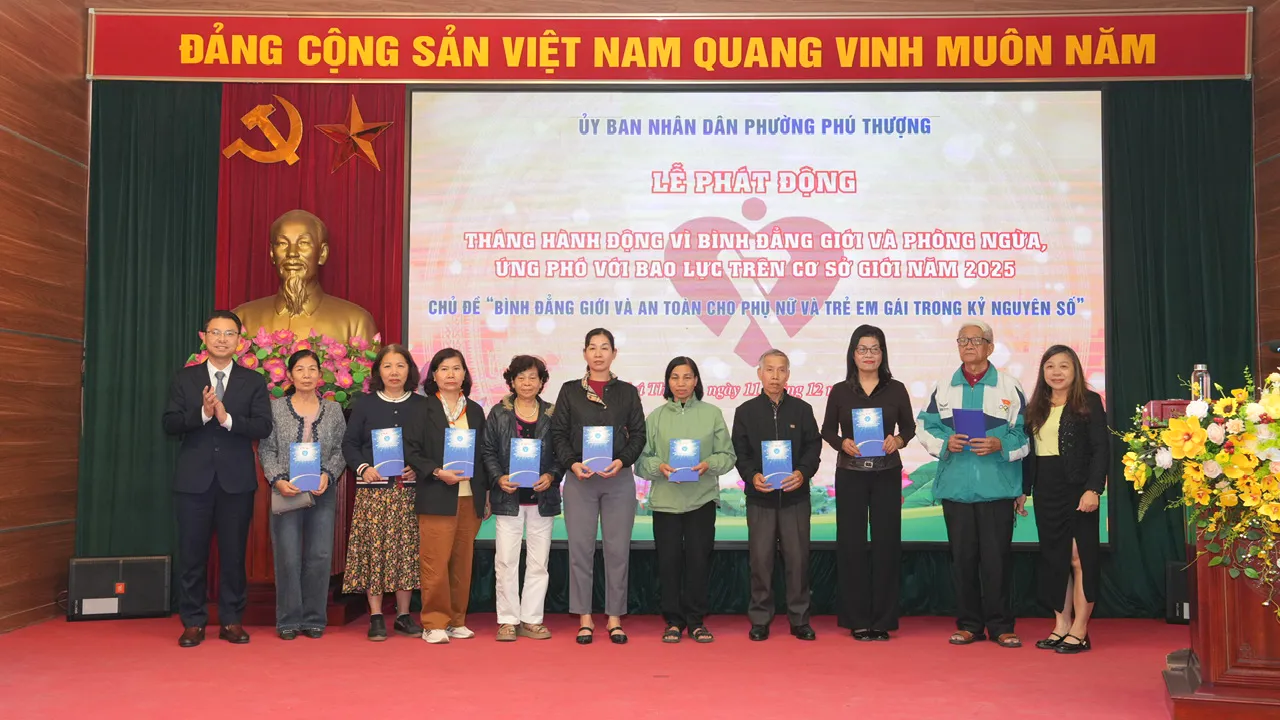 Phường Phú Thượng phát động Tháng hành động vì bình đẳng giới và phòng, chống bạo lực trên cơ sở giới- Ảnh 3.