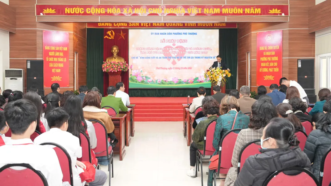 Phường Phú Thượng phát động Tháng hành động vì bình đẳng giới và phòng, chống bạo lực trên cơ sở giới- Ảnh 1.