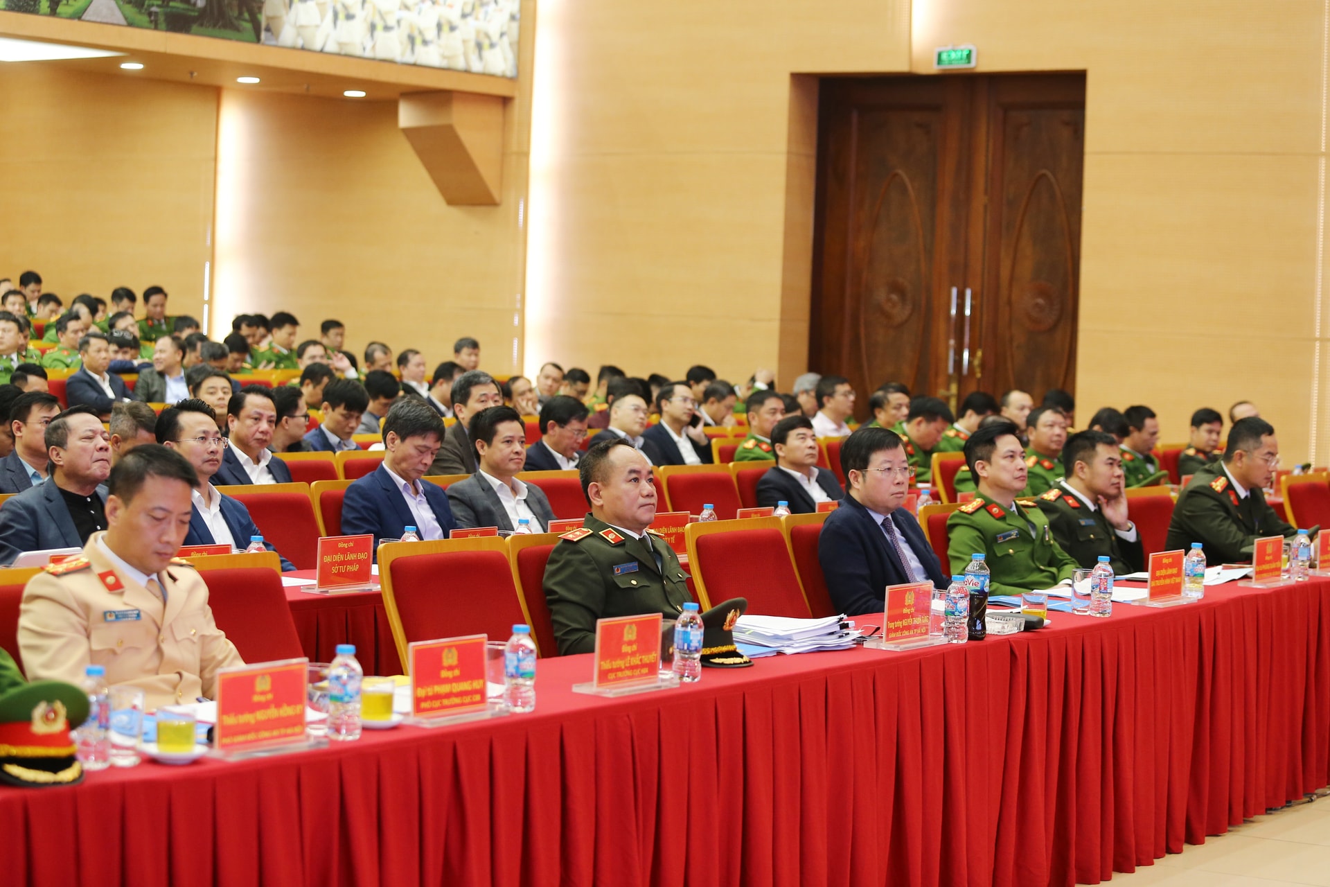 Hanoi Police steps up effort to ensure public safety- Ảnh 1.