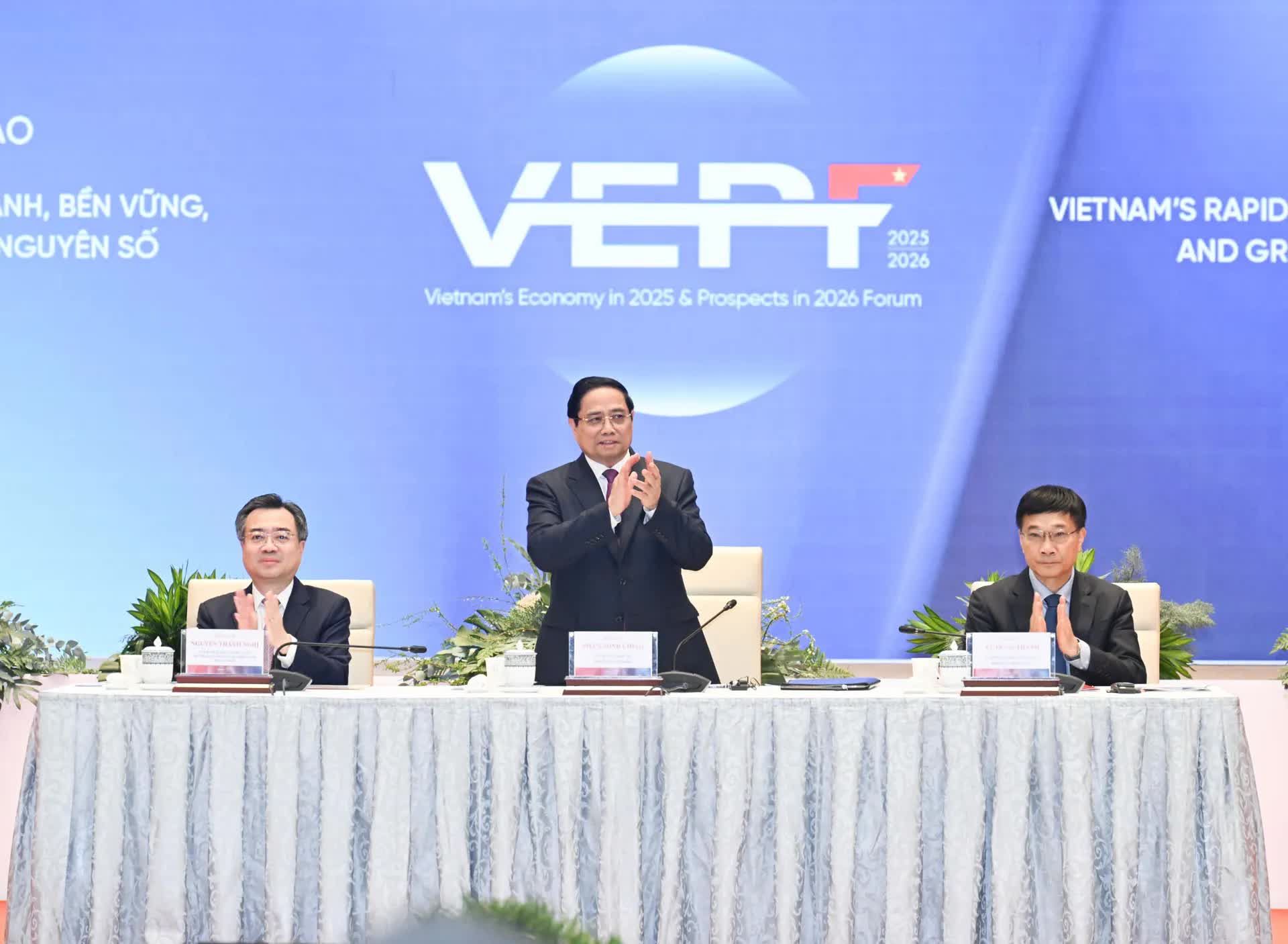 Hà Nội đặt mục tiêu tạo đà cho giai đoạn phát triển mới với tốc độ tăng trưởng cao hơn- Ảnh 1.