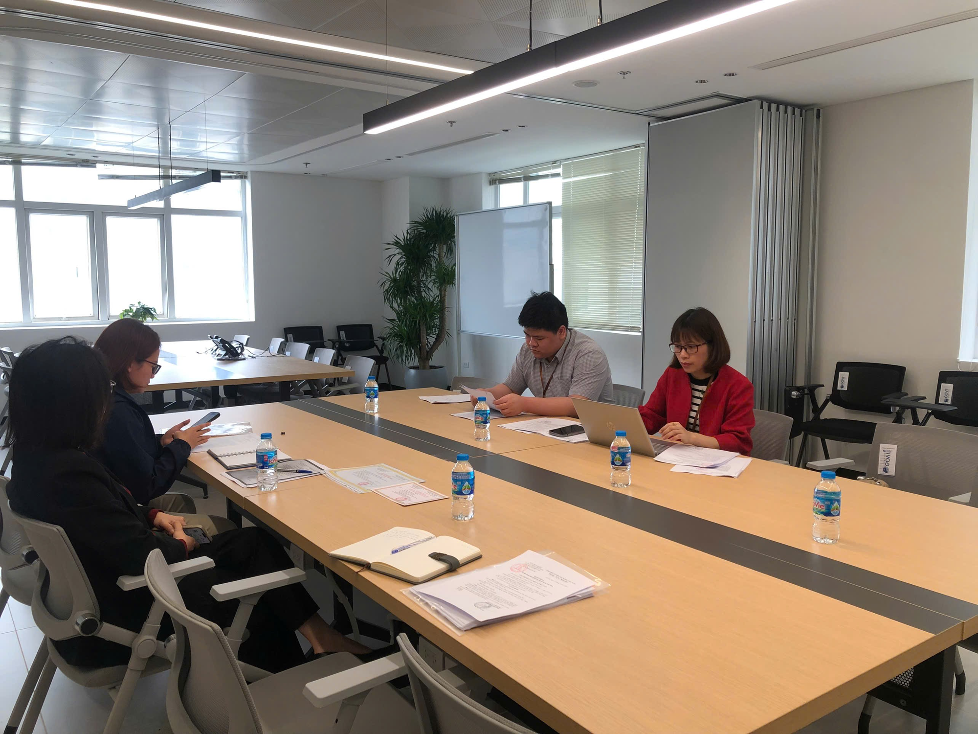 Chi cục Trồng trọt và Bảo vệ thực vật Hà Nội tích cực triển khai Nghị quyết số 66/NQ-CP về cắt giảm, đơn giản hóa thủ tục hành chính liên quan đến hoạt động sản xuất, kinh doanh- Ảnh 1.