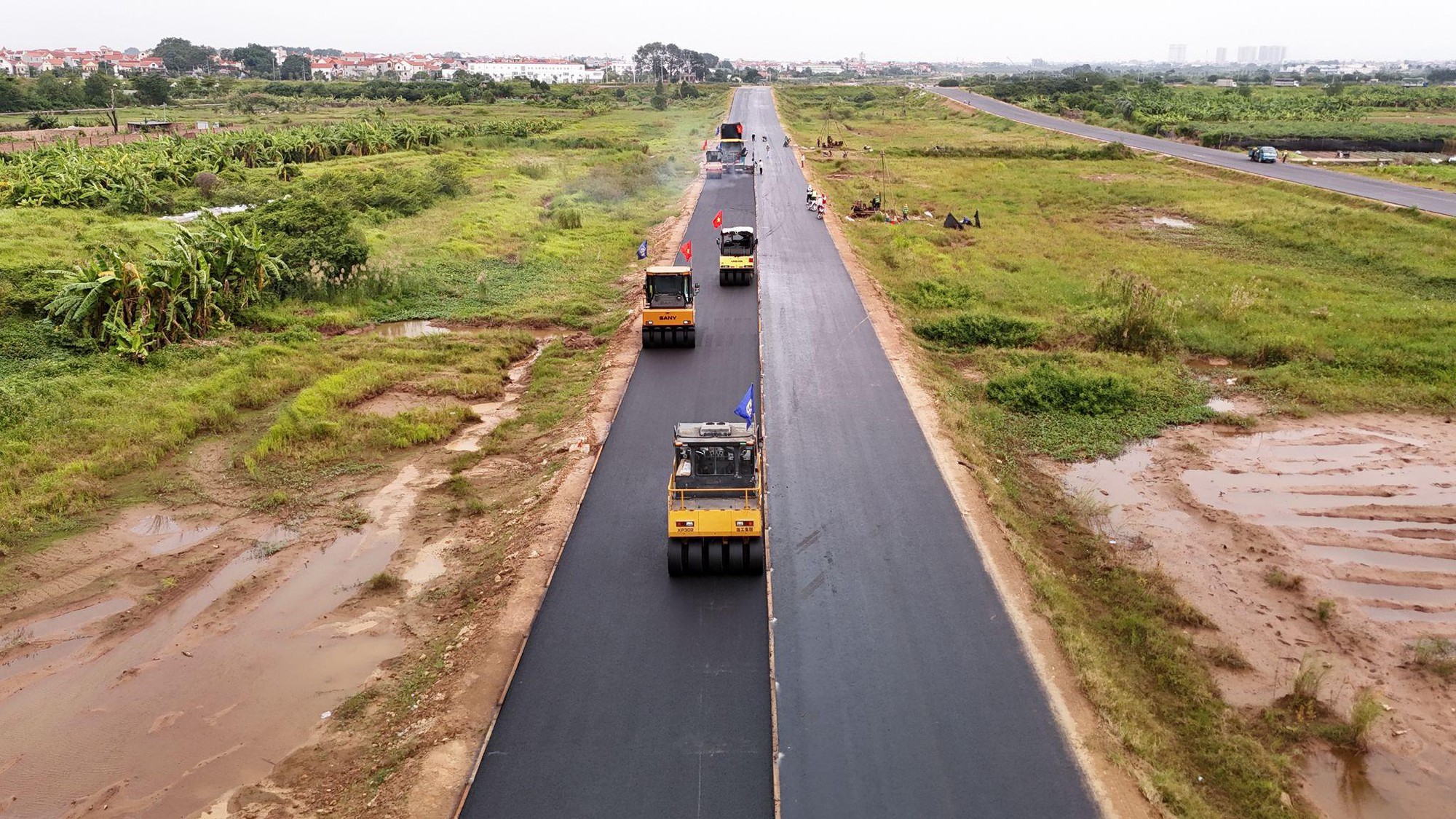 "Đếm ngược ngày về đích" trên công trường dự án Vành đai 4 - Vùng Thủ đô- Ảnh 5.