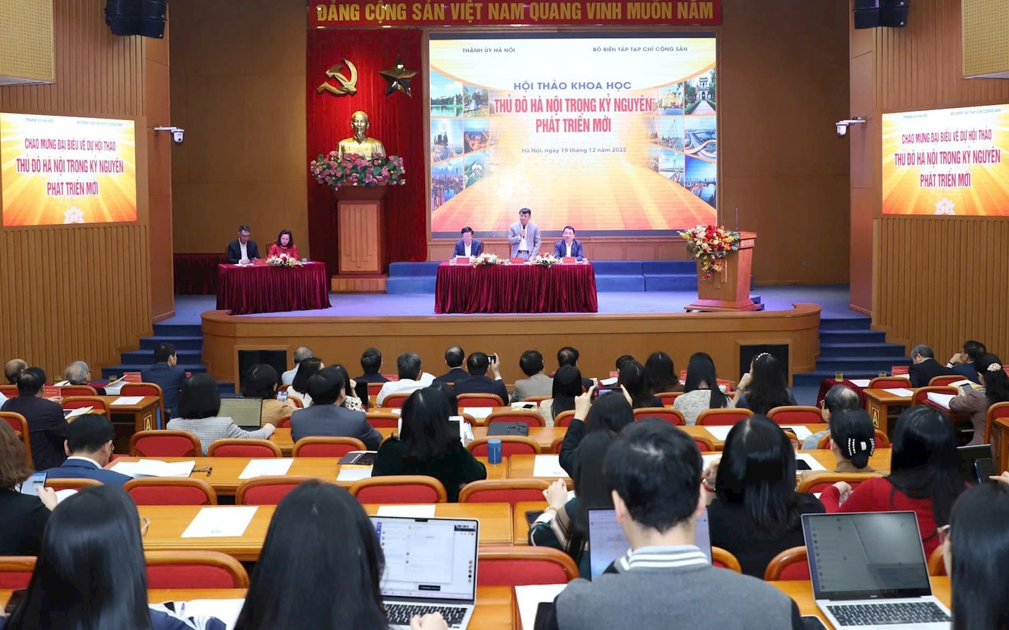 Quang cảnh Hội thảo khoa học Thủ đô Hà Nội trong kỷ nguyên phát triển mới