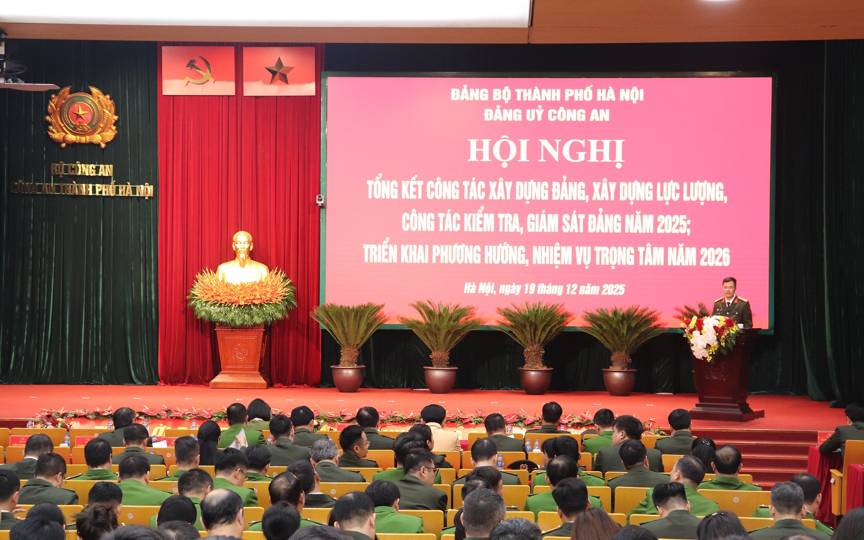 Toàn cảnh Hội nghị