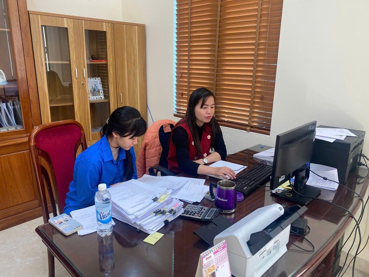 Xã Đan Phượng hoàn thành chiến dịch 10 ngày đêm làm sạch, chuẩn hóa dữ liệu tổ chức Đảng, Đảng viên- Ảnh 1.