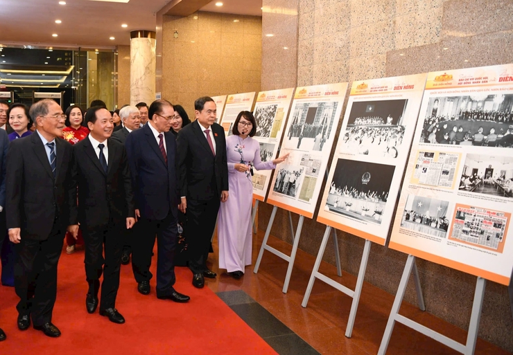 Fourth Dien Hong national press awards honor coverage of National Assembly- Ảnh 3.