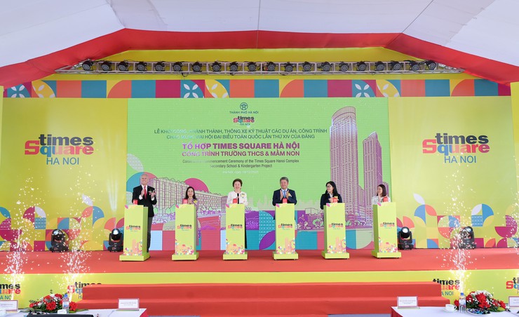 Hanoi breaks ground on Times Square complex with offices, hotels, residences and schools- Ảnh 1.