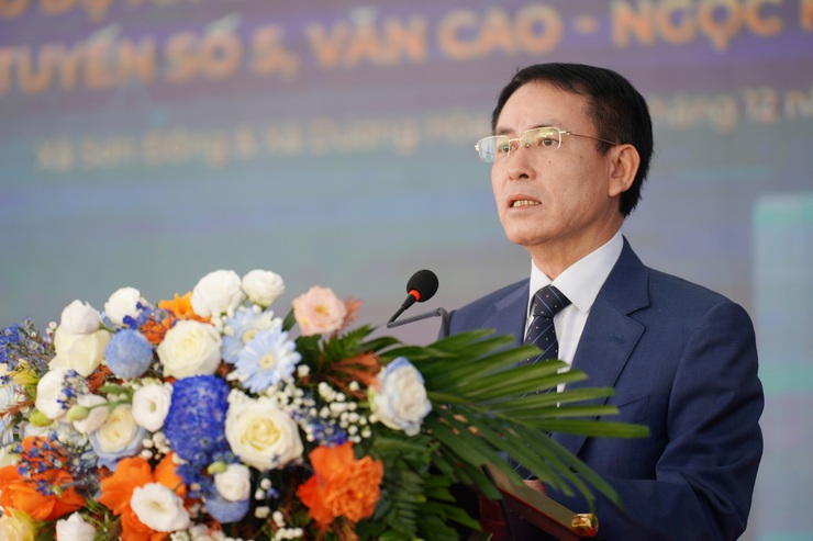 Hanoi breaks ground on metro Line 5 connecting western corridor to city- Ảnh 2.