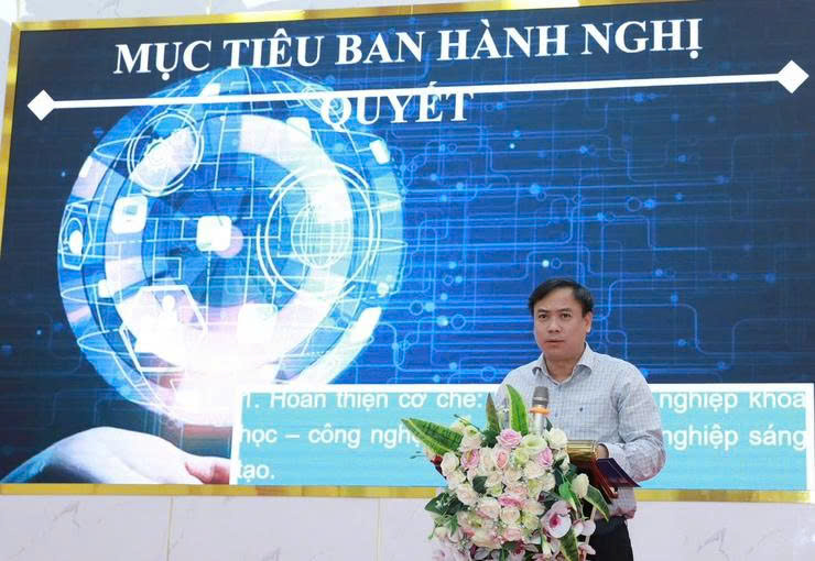 Phường Yên Sở đưa chuyển đổi số tới từng người dân trên địa bàn- Ảnh 3.