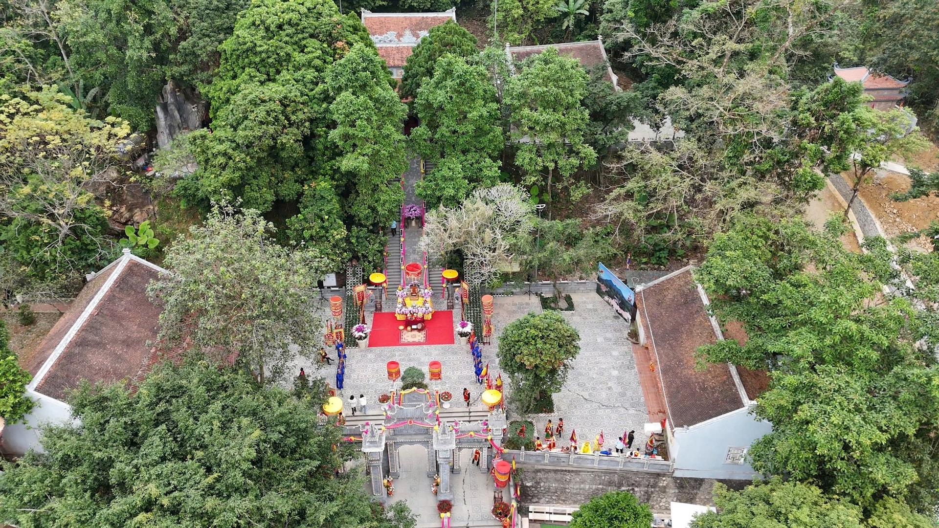 Xã Ba Vì dâng hương tưởng niệm Ngày giỗ Đức Thánh Tản Viên Sơn- Ảnh 1.