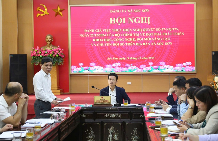 Đảng bộ xã Sóc Sơn tổ chức hội nghị đánh giá việc thực hiện Nghị quyết số 57-NQ/TW của Bộ Chính trị về phát triển khoa học, công nghệ, đổi mới sáng tạo và chuyển đổi số- Ảnh 1.