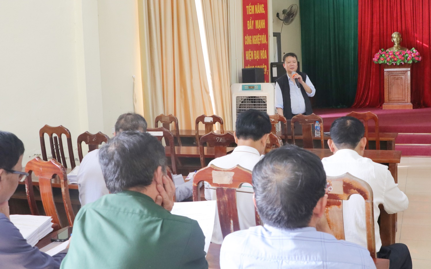UBND xã Trần Phú thu thập, cập nhật, chỉnh sửa, nhập, tổng hợp thông tin về người lao động gắn với Cơ sở dữ liệu quốc gia về dân cư