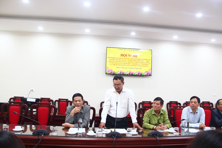 Xã Thạch Thất tổ chức hội nghị thẩm định, xét duyệt hồ sơ chế độ, chính sách theo Nghị quyết 07/2025/NQ-CP- Ảnh 3.