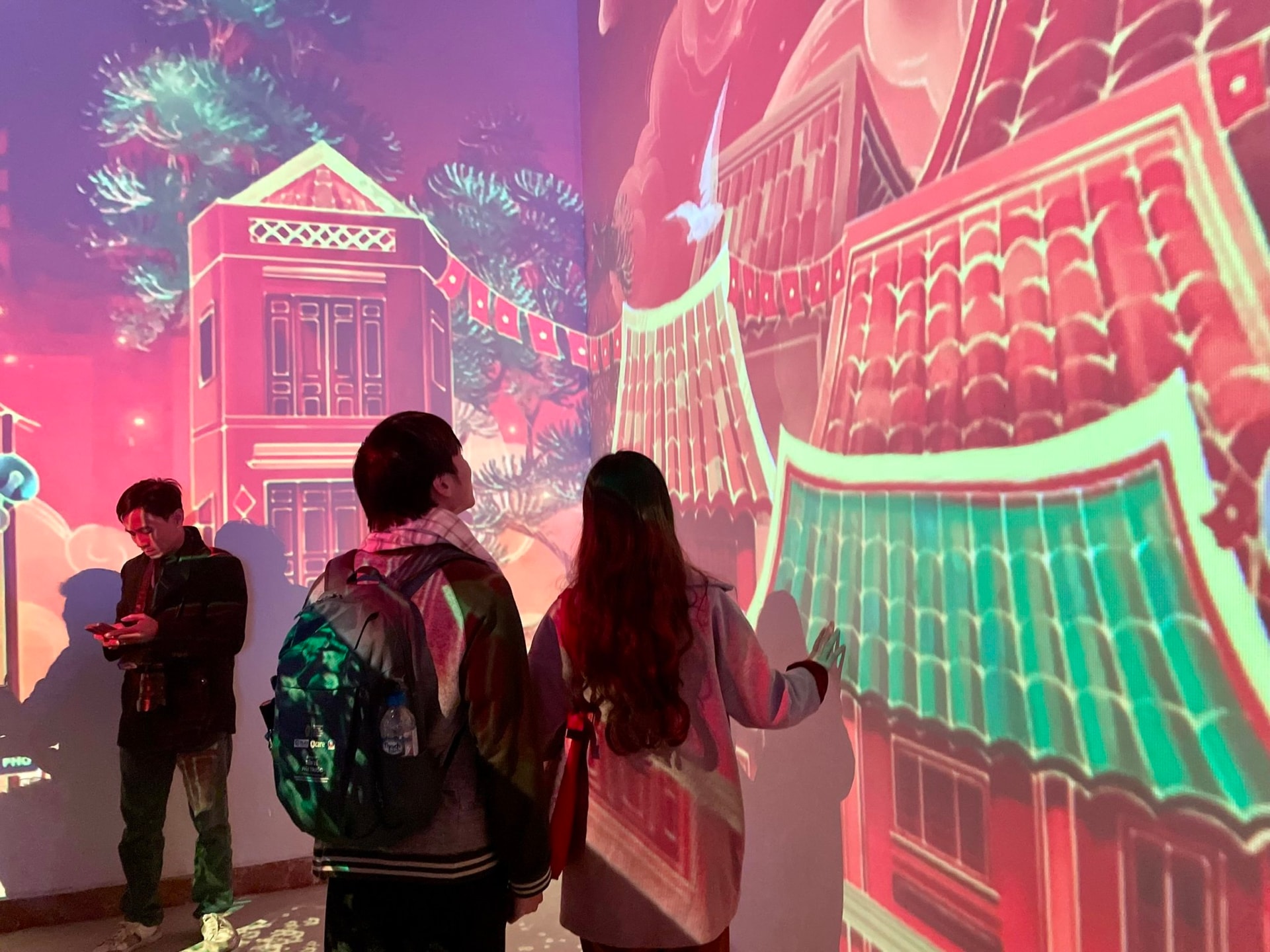 Ra mắt không gian triển lãm số “Hà Nội rạng rỡ - Ánh sáng và Di sản”- Ảnh 7.