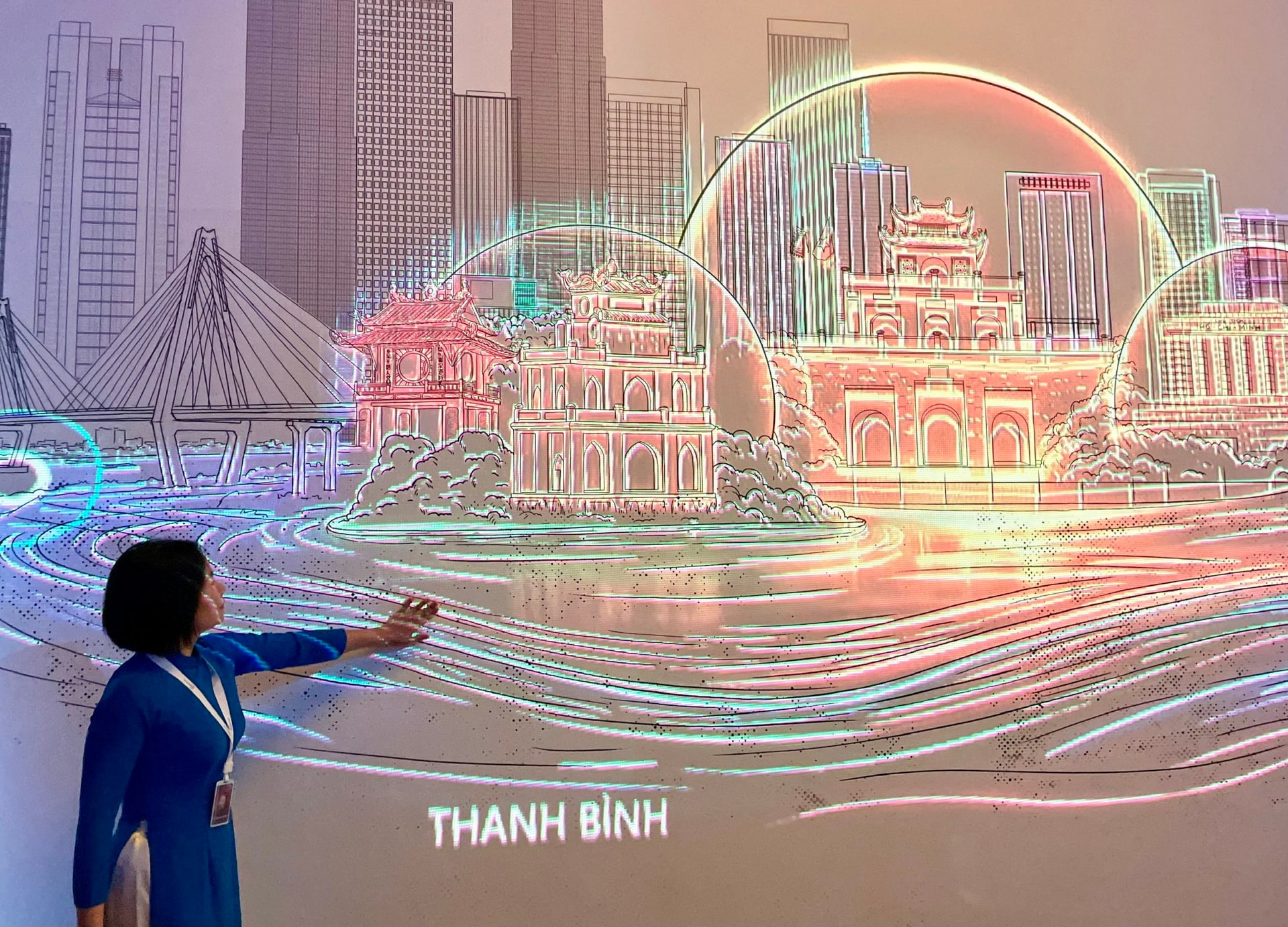 Ra mắt không gian triển lãm số “Hà Nội rạng rỡ - Ánh sáng và Di sản”- Ảnh 3.