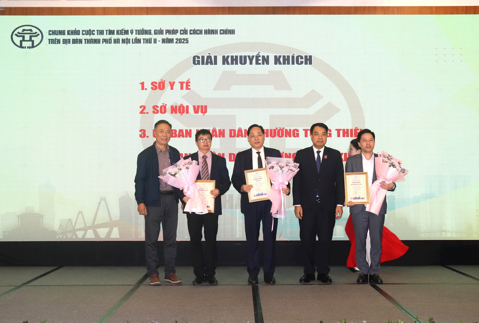 Xã Phượng Dực đạt giải Nhất cuộc thi Tìm kiếm ý tưởng, giải pháp cải cách hành chính- Ảnh 13.