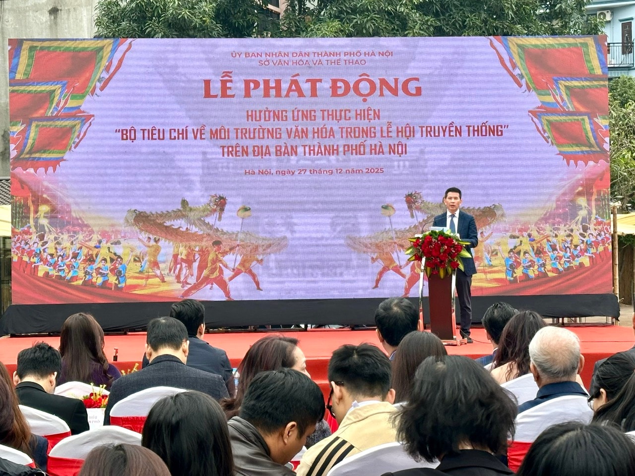 Hà Nội phát động thực hiện “Bộ tiêu chí về môi trường văn hóa trong lễ hội truyền thống”- Ảnh 2.