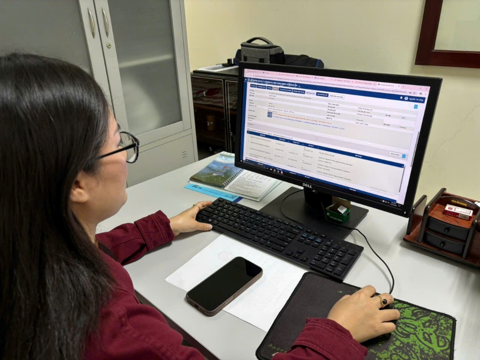 Xã Quảng Oai thay đổi cách làm việc của bộ máy trong môi trường số- Ảnh 2.