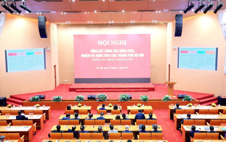 Hanoi must deepen decentralization to build people-centered, responsive local governance- Ảnh 1.
