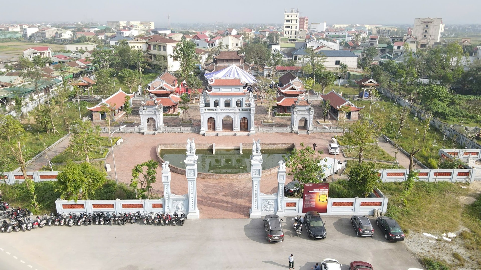 Triển lãm “Văn Miếu - Quốc Tử Giám và Truyền thống giáo dục Khoa bảng tỉnh Hà Tĩnh”- Ảnh 6.