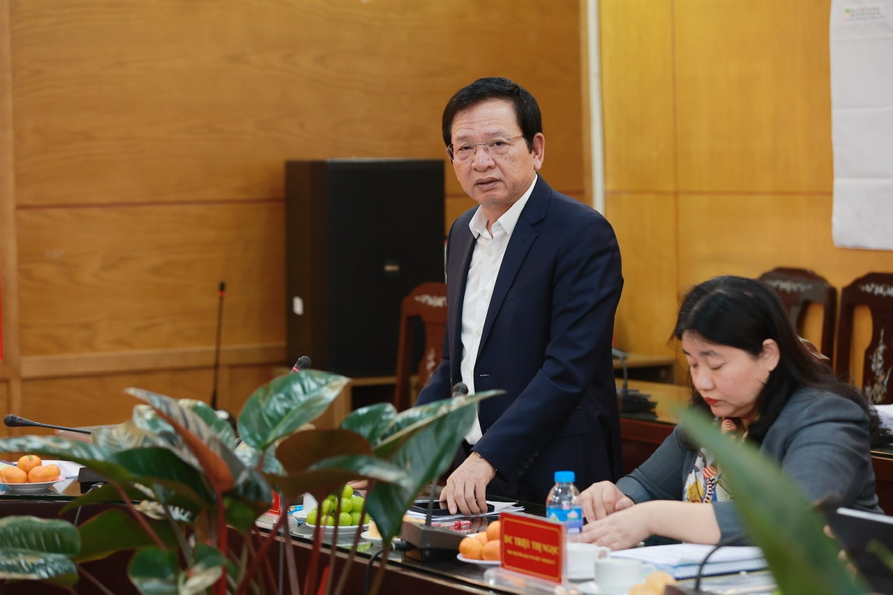 Giám sát, tháo gỡ vướng mắc vận hành mô hình chính quyền địa phương 2 cấp tại phường Thanh Xuân- Ảnh 2.