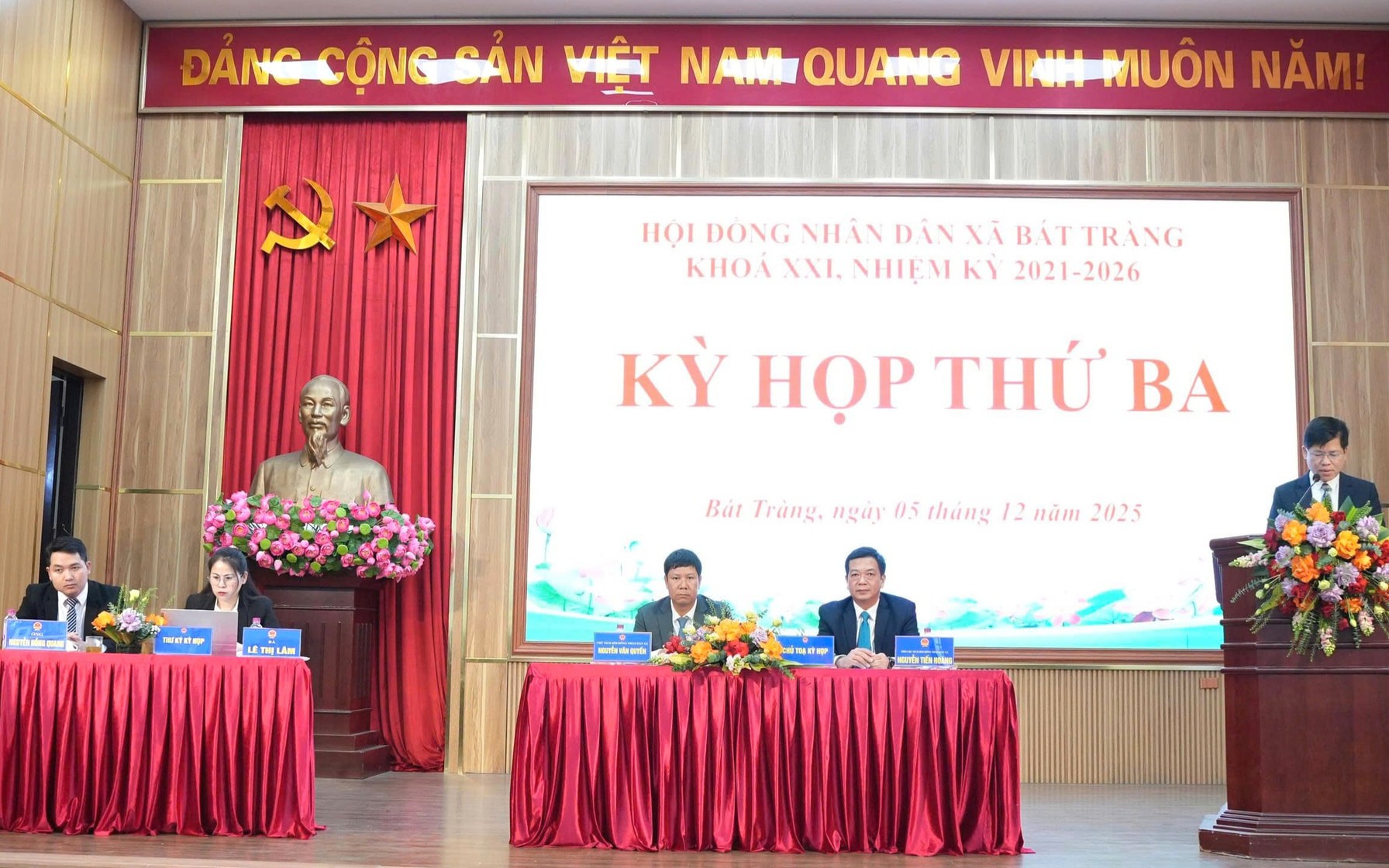 Kỳ họp thứ 3, HĐND xã Bát Tràng