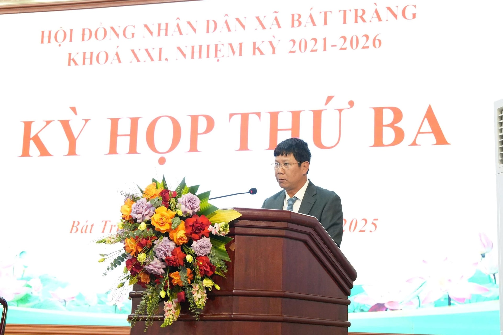 Xã Bát Tràng thu ngân sách đạt 110,9% dự toán- Ảnh 4.