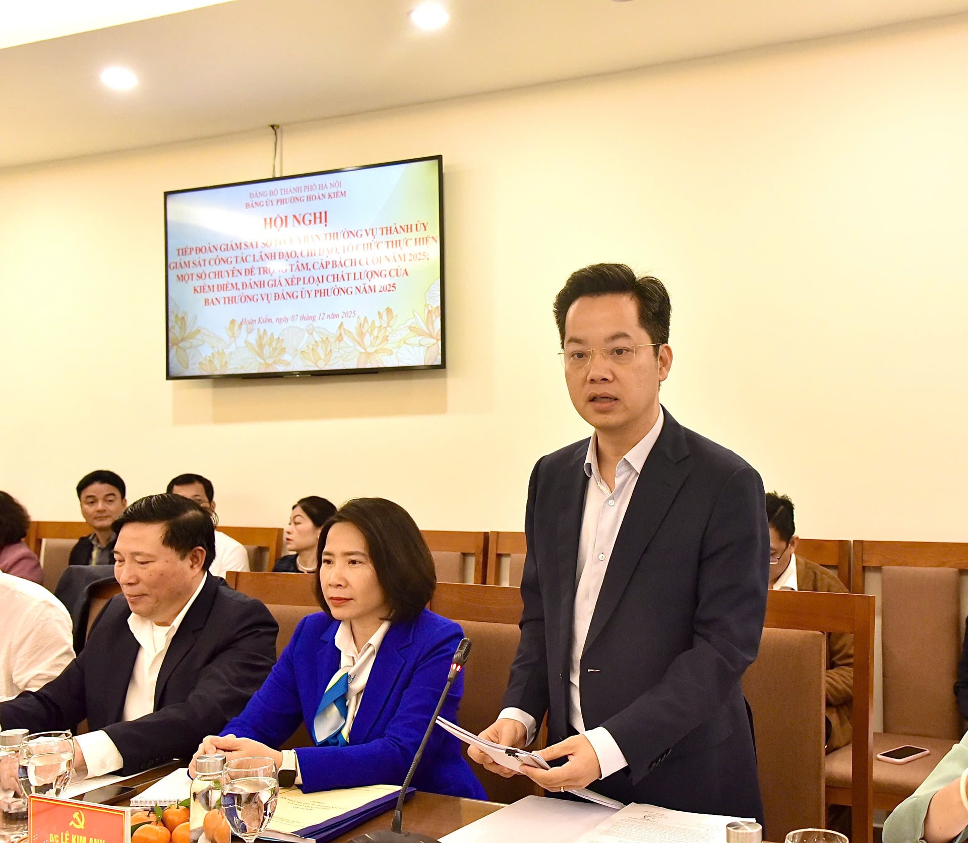 Hoàn Kiếm: Tập trung rà soát vướng mắc về giá đất, hồ sơ pháp lý trong công tác giải phóng mặt bằng- Ảnh 3.