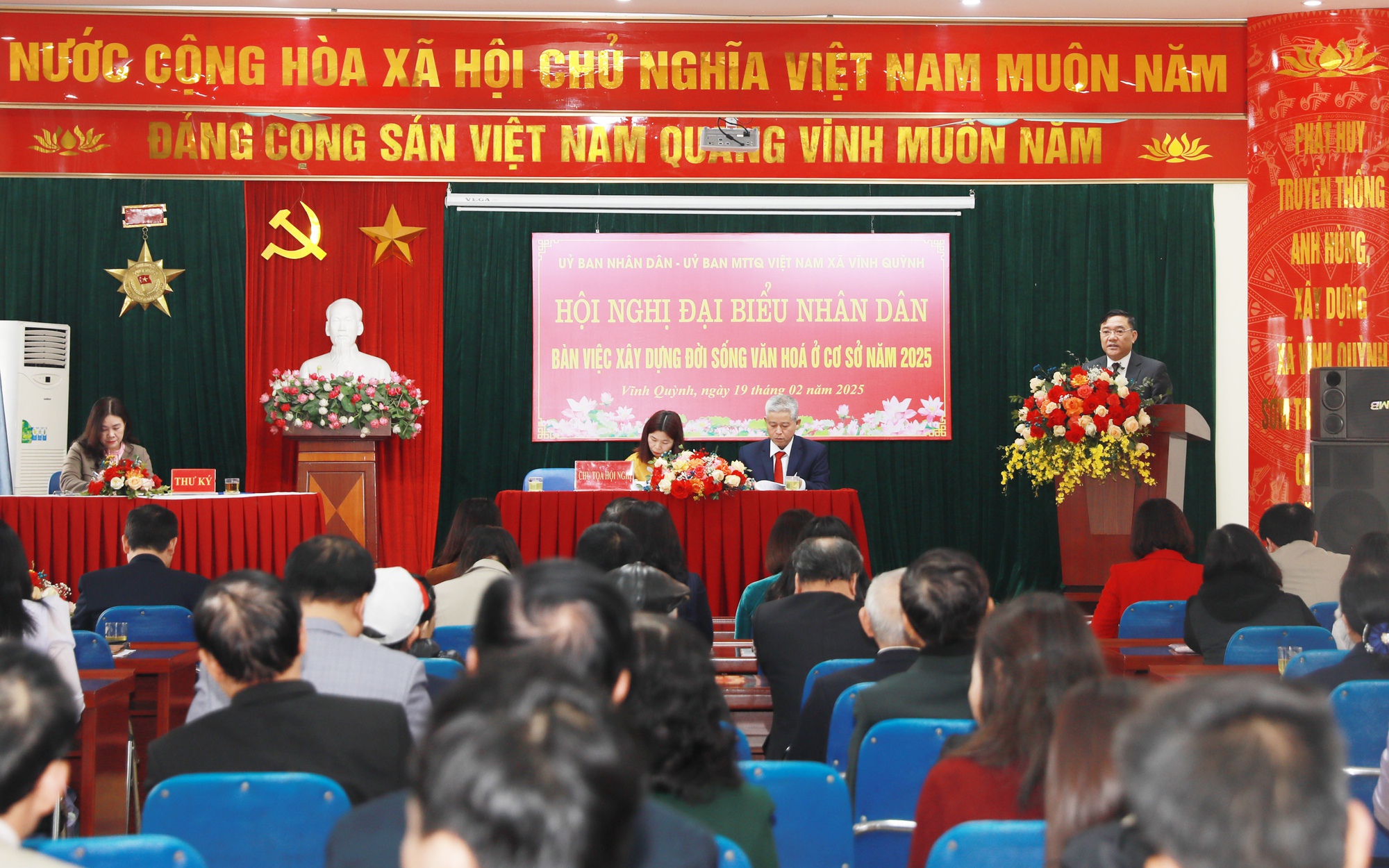 Quang cảnh hội nghị đại biểu