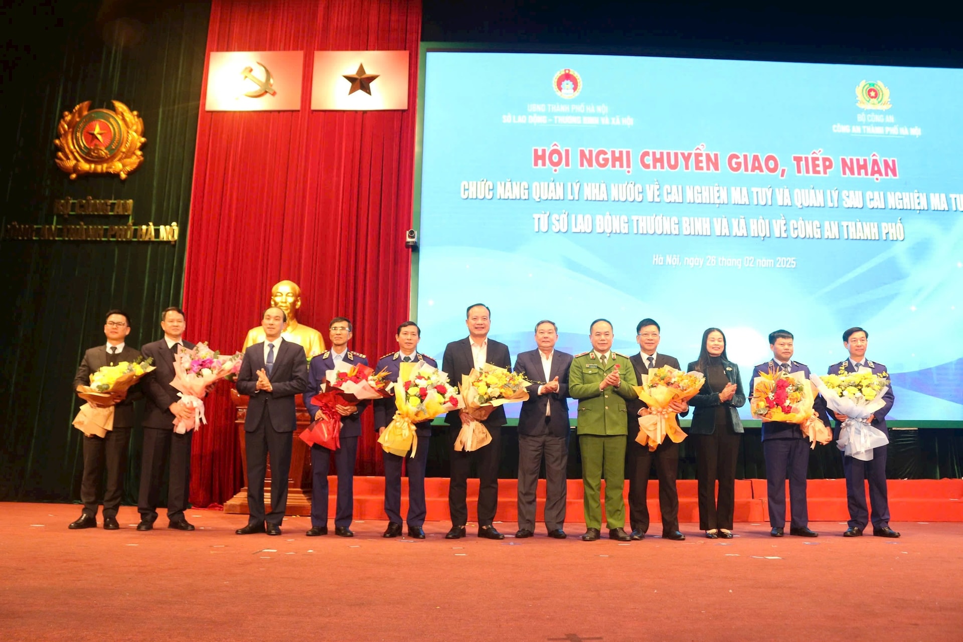 Hanoi transfers drug rehabilitation management to City Police- Ảnh 2. Hanoi transfers drug rehabilitation management to City Police- Ảnh 2.