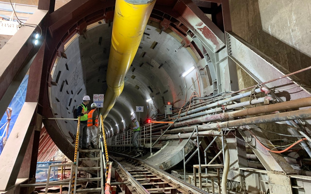 TBM số 1 mang tên "Thần tốc" đã khoan được 985m hầm