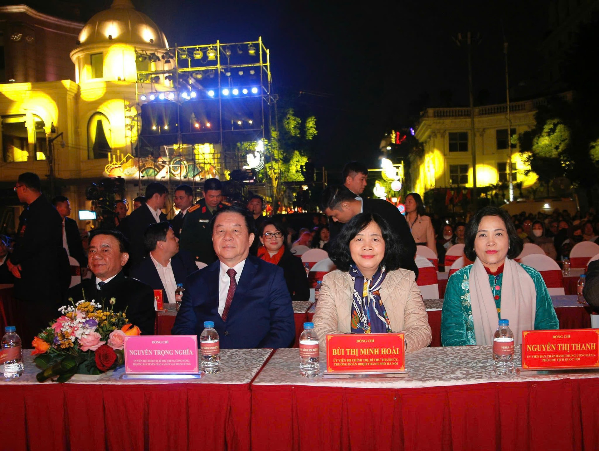 Hùng tráng chương trình nghệ thuật “95 năm - Ánh sáng soi đường”- Ảnh 3.
