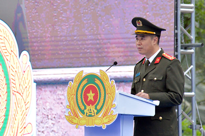 Tuyên dương 10 Gương mặt trẻ Công an Thủ đô xuất sắc tiêu biểu năm 2024- Ảnh 1.