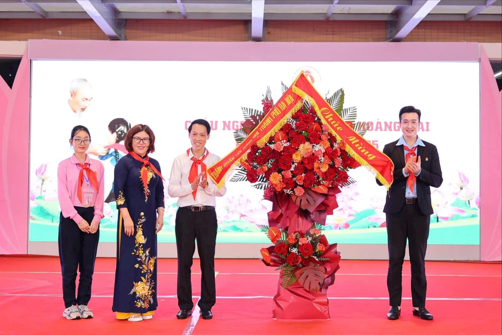 Đại hội “Cháu ngoan Bác Hồ” quận Hoàng Mai lần thứ V, năm 2025- Ảnh 1.
