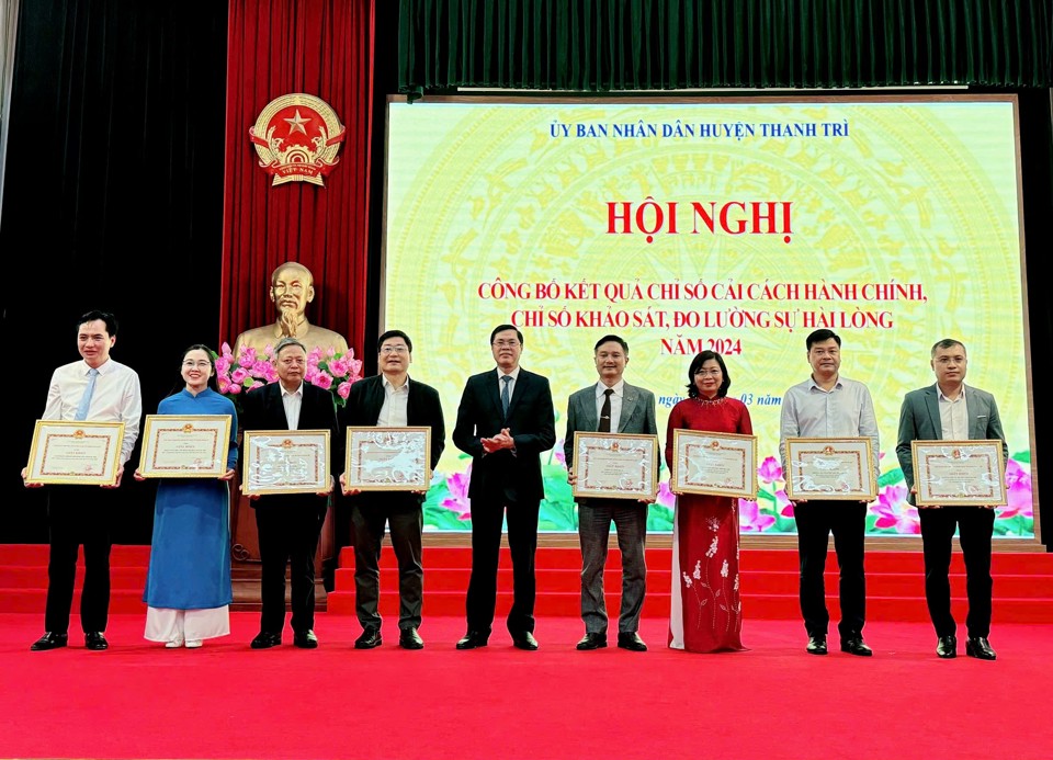 Thanh Trì: Chỉ số CCHC của các phòng chuyên môn, xã, thị trấn đều đạt trên 90%- Ảnh 3.