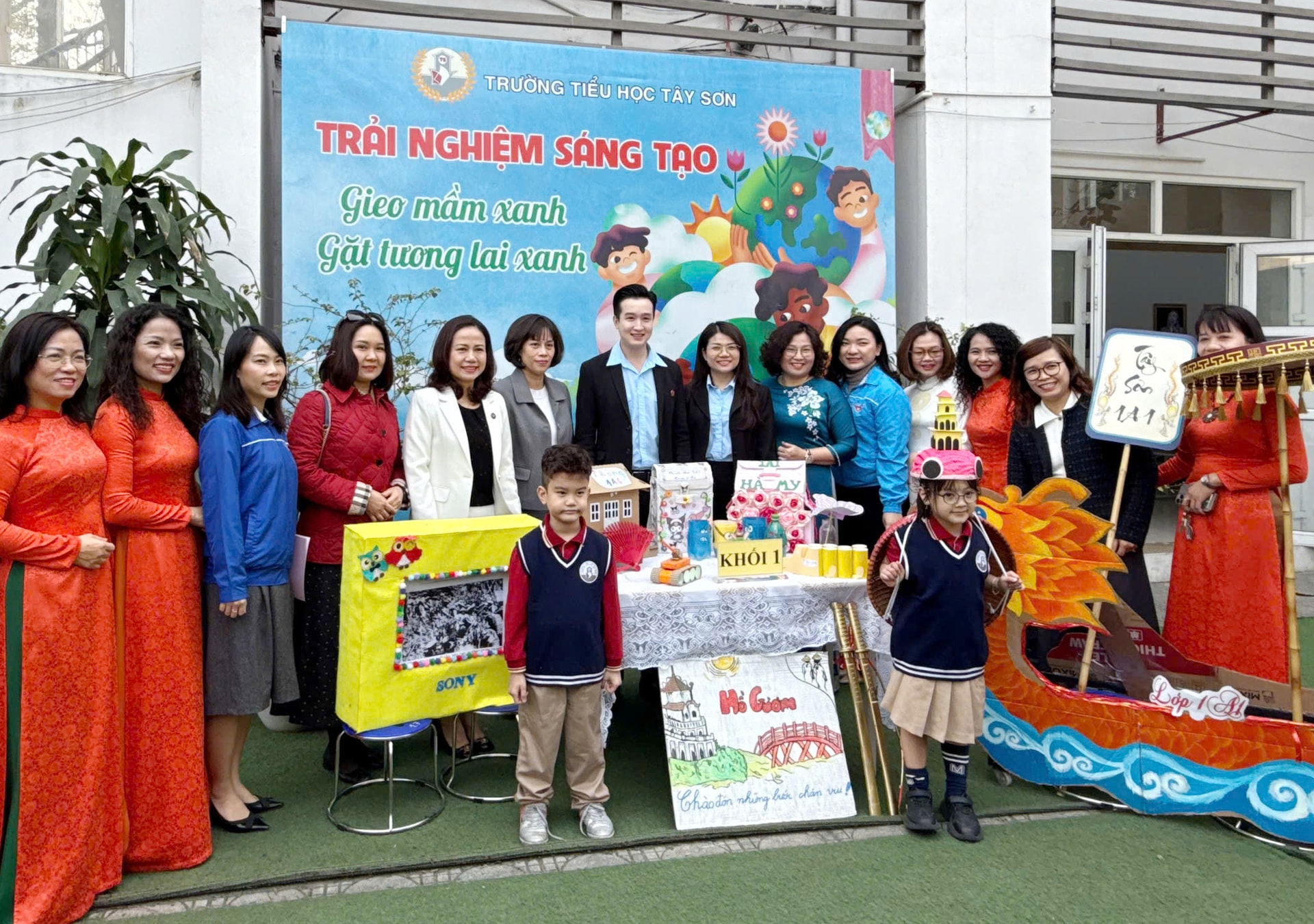 Phát động Ngày cao điểm “Chiến sĩ nhí xây dựng trường học Sáng-Xanh-Sạch-Đẹp”- Ảnh 3.