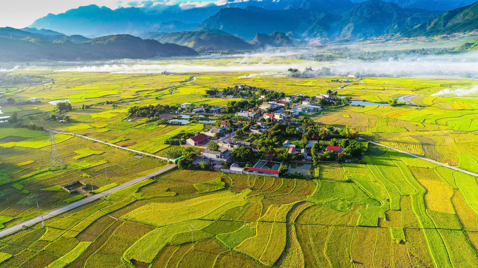 Hà Nội và Lai Châu cùng nhau đẩy mạnh kết nối và khai thác tour du lịch- Ảnh 3.