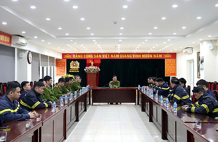 6 cán bộ, chiến sỹ Công an thành phố Hà Nội tham gia đoàn công tác cứu nạn tại Myanmar- Ảnh 2.