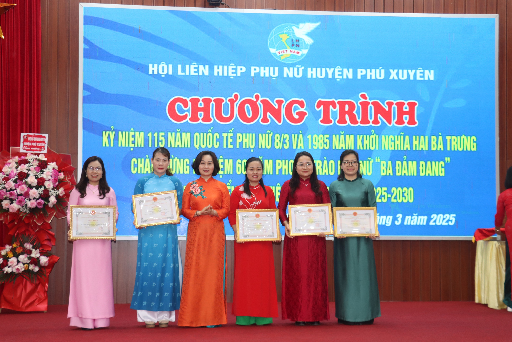 Hội Liên hiệp phụ nữ huyện Phú Xuyên lan tỏa phong trào thi đua yêu nước, các cuộc vận động- Ảnh 5.